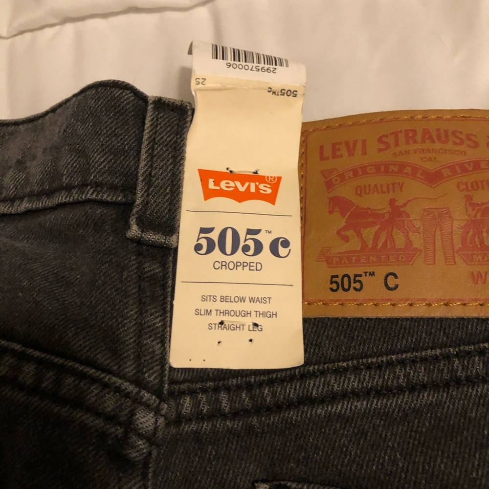 Levis 505 cropped jeans